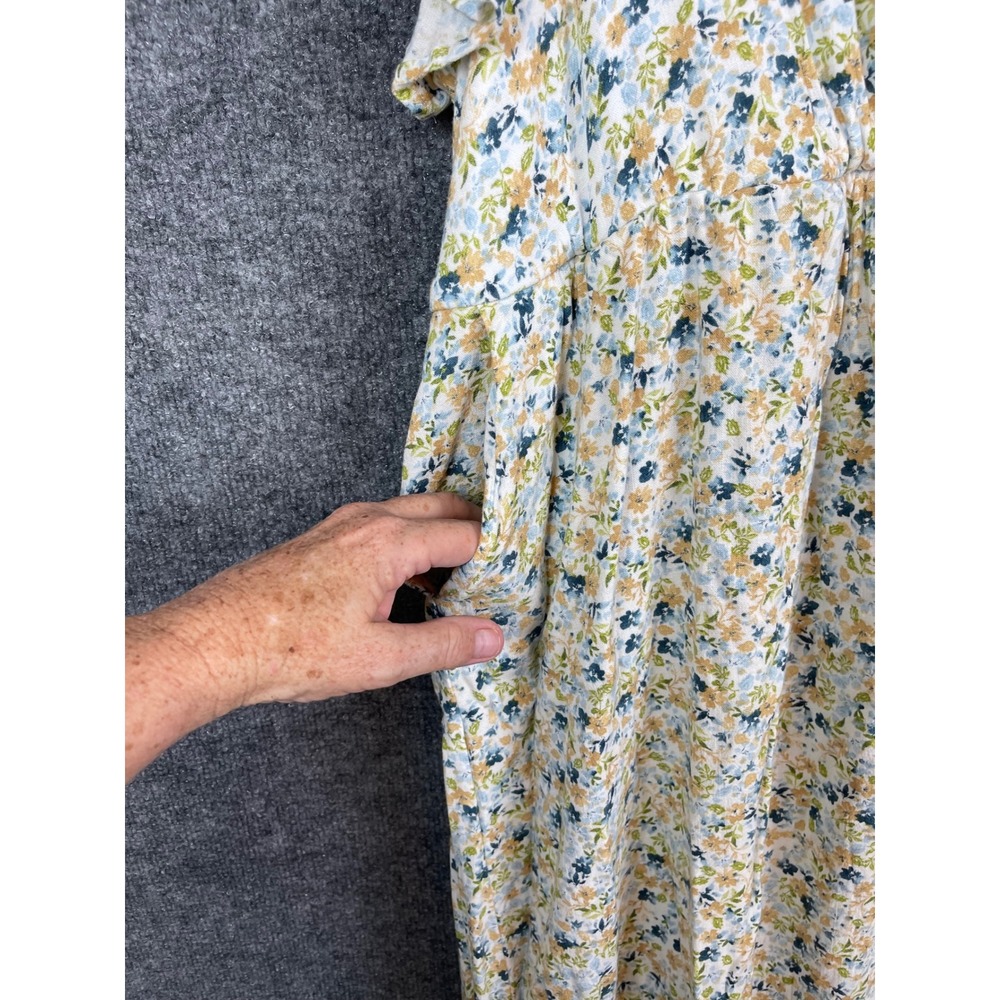 Torrid Maxi Dress Women's 2 White Floral Faux Wrap High Low Ruffle - Picture 11 of 11